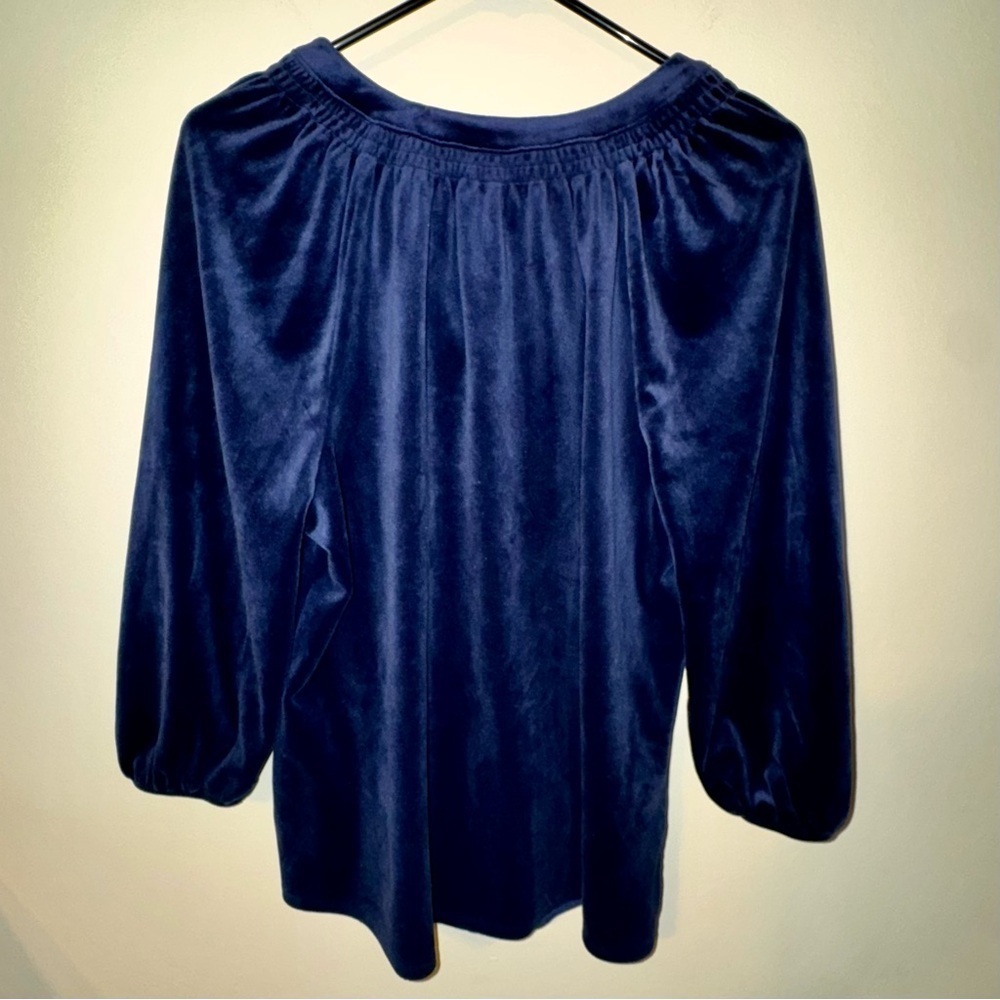 NWOT Crown & Ivy Midnight Blue Blouse - Picture 8 of 10